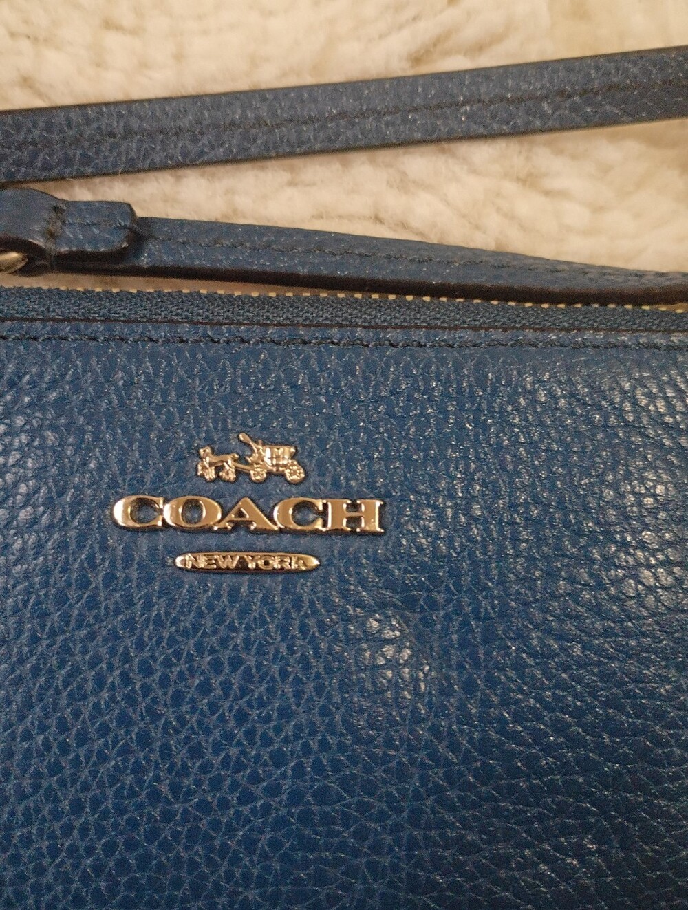 Coach Shearling Wristlet - Picture 10 of 10